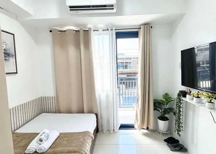 Aparthotel Sea Residences Staycation By Erza 4*