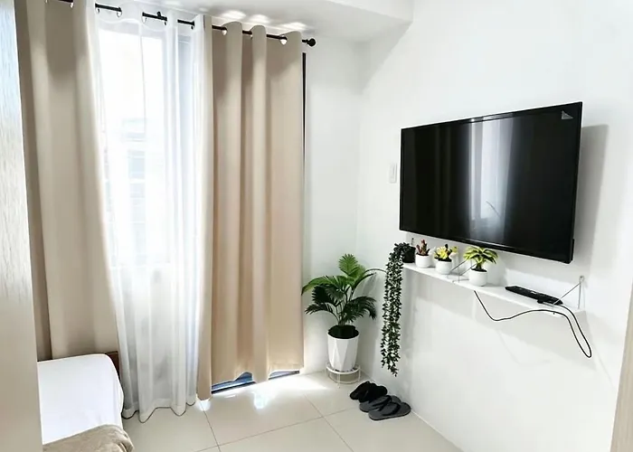 Sea Residences Staycation By Erza Aparthotel