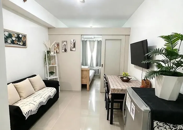 Sea Residences Staycation By Erza Aparthotel