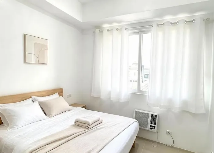 Sea Residences Staycation By Erza Aparthotel 4*